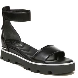 NEW WITH TAGS Franco Sarto Umbria Sandals